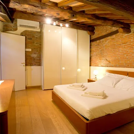 Casa San Girolamo Historic Flat With Cosy Terrace In Lucca's Centre Lucca
