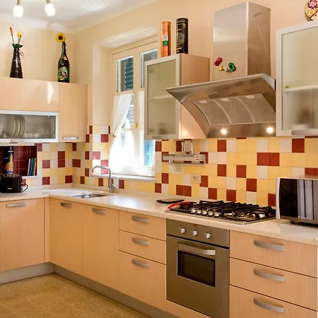 Apartment Casa San Girolamo Historic Flat With Cosy Terrace In Lucca's Centre *